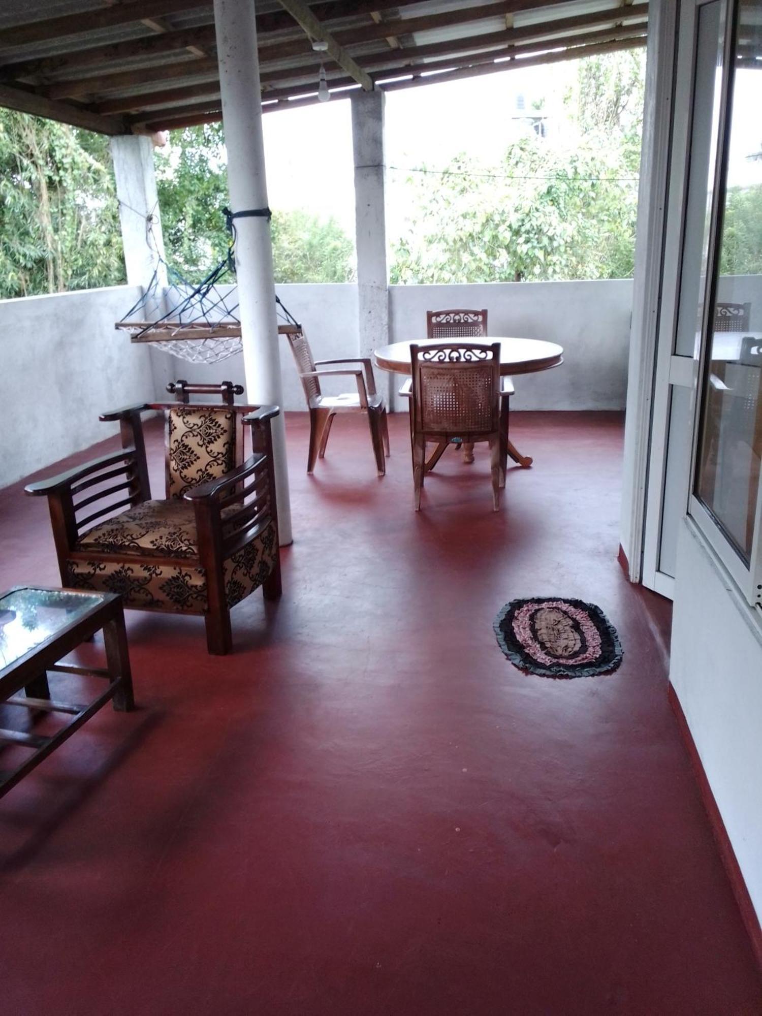 Pravindi Guest Home Mirissa Exterior photo