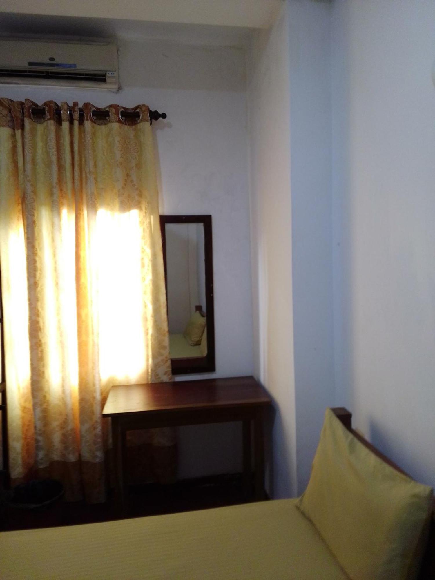 Pravindi Guest Home Mirissa Exterior photo